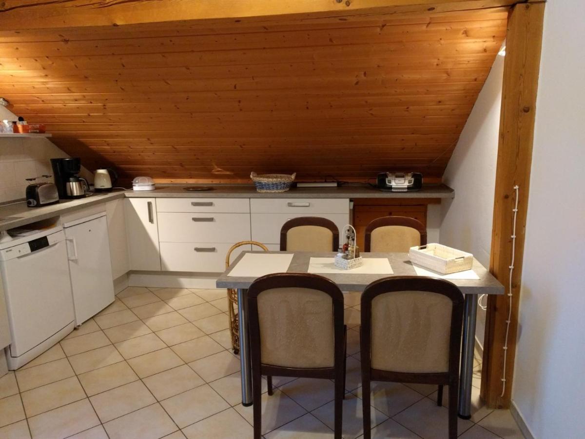 Komfortabel wohnen am Waldrand von Pitzling Landsberg am Lech Exterior foto